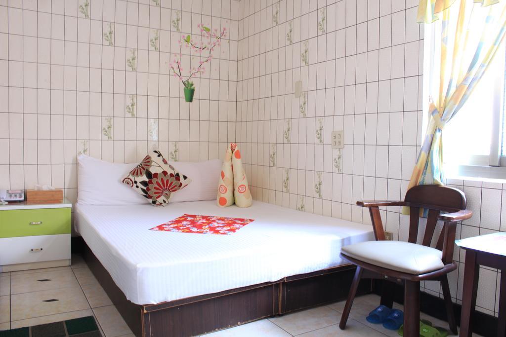 Hsin Hsin Hotel Miaoli Exterior photo